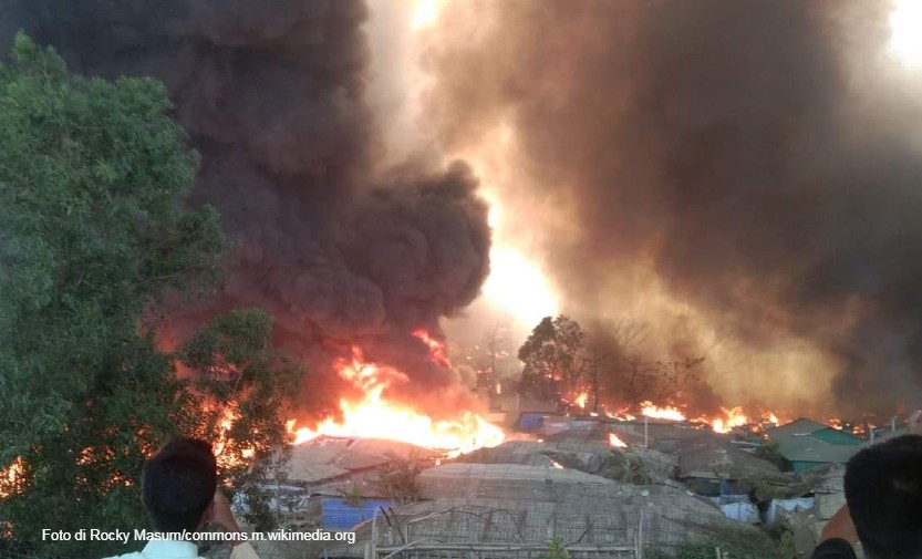 Al momento stai visualizzando Bangladesh: l’ennesimo incendio nel campo profughi rohingya di Balukhali